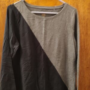 Belle by Kim Gravel Gray and Black Long Sleeve Top